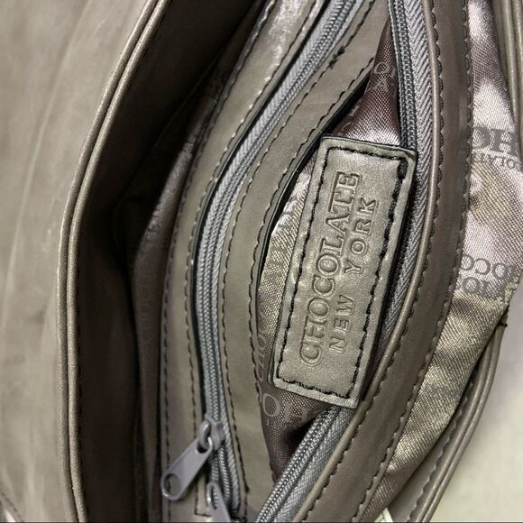 🆕 chocolate new york crossbody shoulder bag - Picture 7 of 15